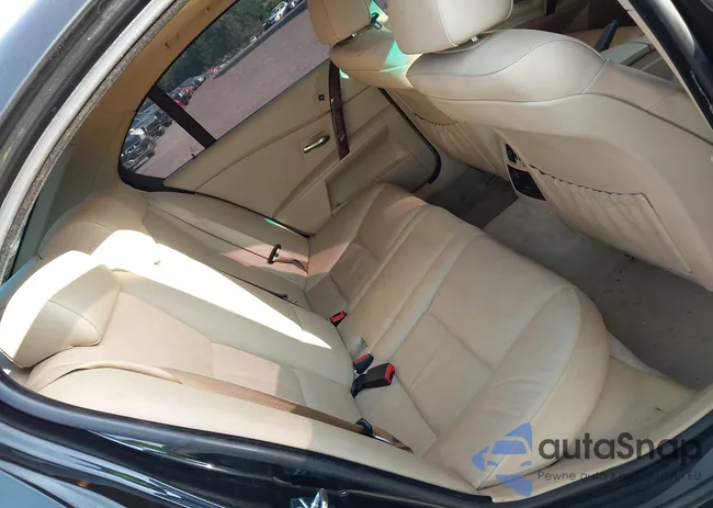 WBANF73567CU27998: 42833548