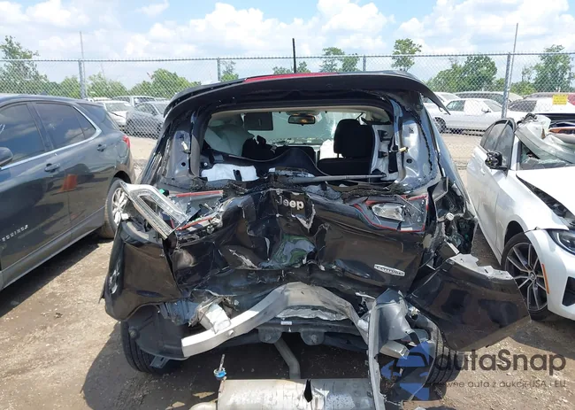 1C4PJLCB7FW721349: 42833619