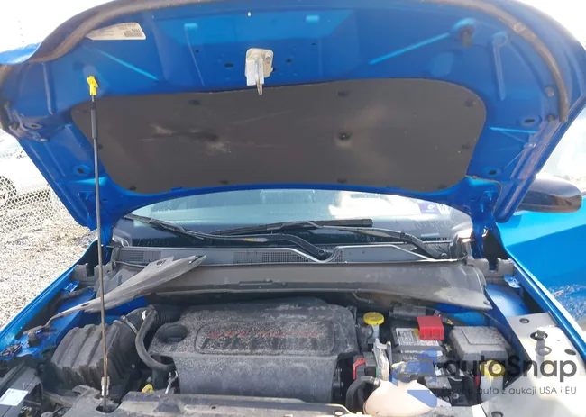 3C4NJDBB1NT164490: 42833676