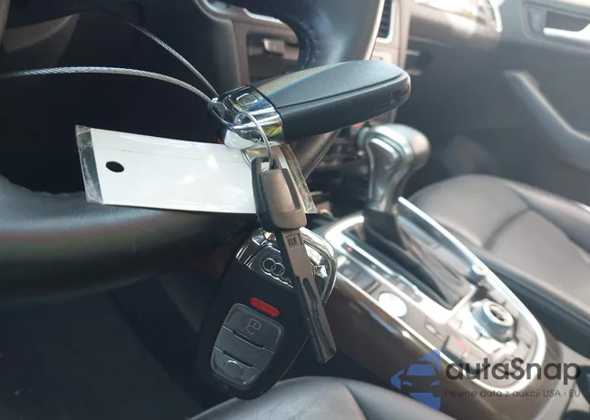 WA1C2AFP7HA078826: 42833760