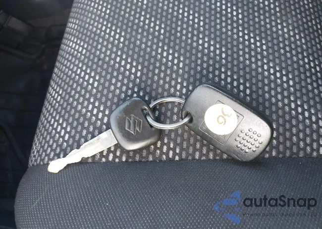 JS2YB413X85110152: 42833800