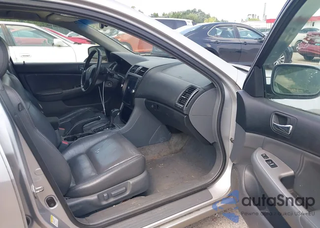 1HGCM66577A012689: 42834865