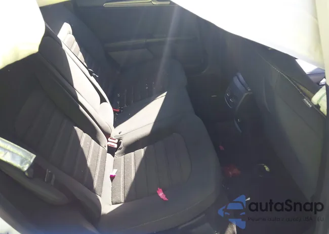 3FA6P0HDXLR215375: 42835116