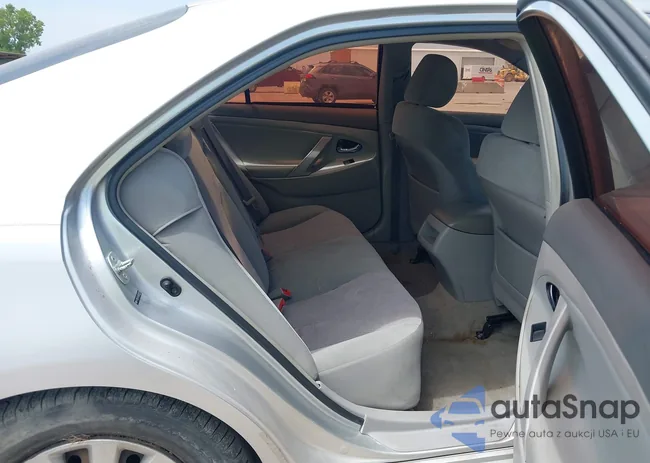 4T1BE46K49U305738: 42835172