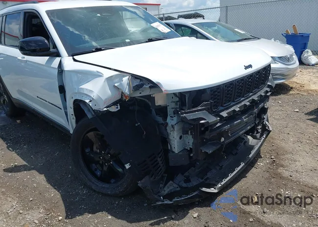 1C4RJKAG5N8559712: 42835379