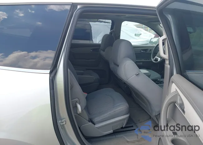 1GNKVGKD8HJ245905: 42835404