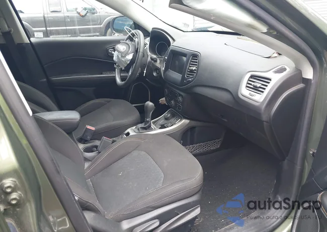 3C4NJDABXMT566010: 42834461