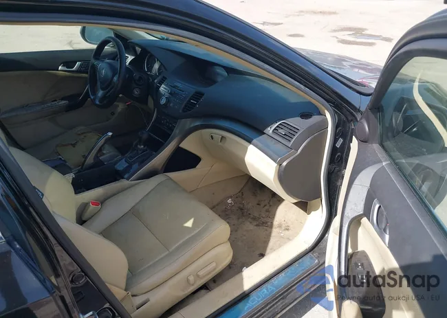 JH4CU2F6XBC016991: 42834642