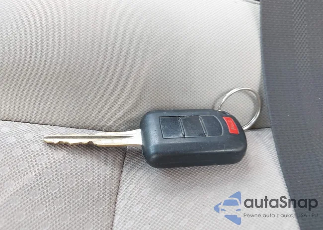 ML32F3FJ3HH004665: 42835853