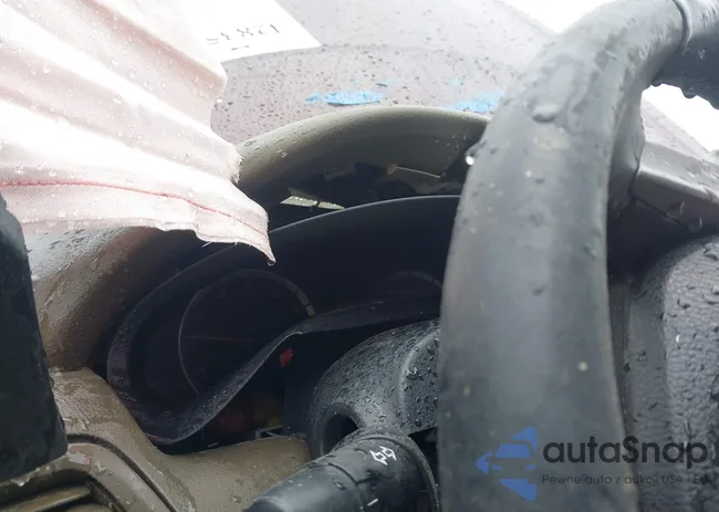 1HGCP2F85AA027161: 42835685