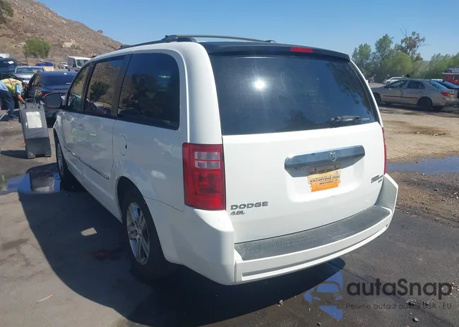 2D4RN6DX0AR379739: 42836975