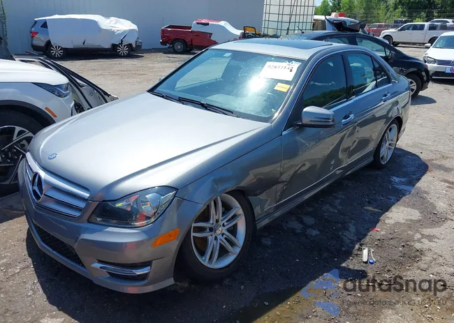 WDDGF4HBXDR291544: 42837142