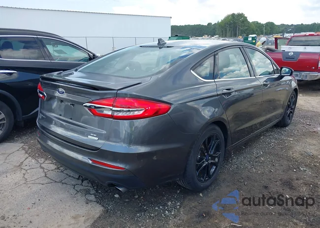 3FA6P0HDXKR130034: 42837316