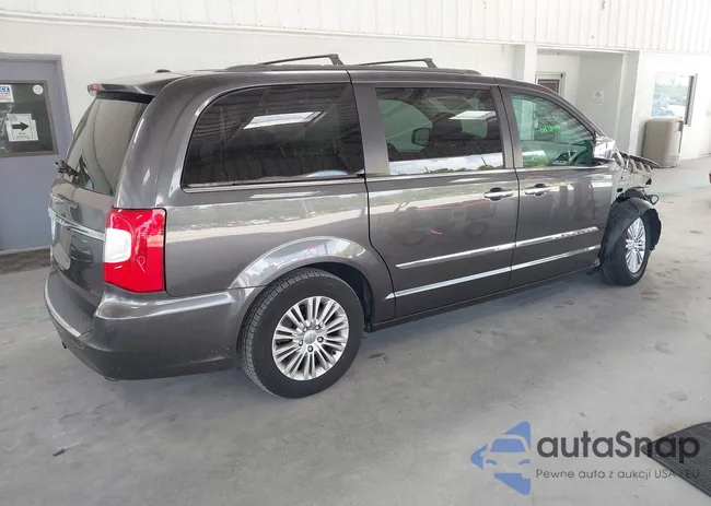 2C4RC1CG9FR674840: 42837352