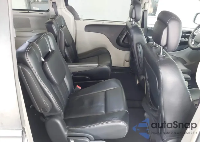 2C4RC1CG9FR674840: 42837352