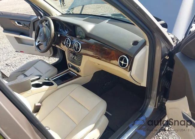 WDCGG8JB0FG408243: 42837447