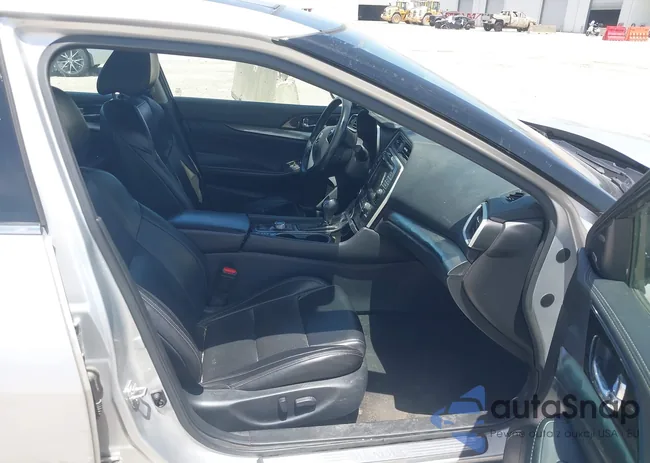 1N4AA6DV6LC370341: 42836468