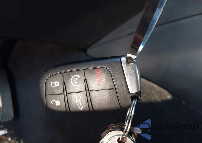 2C3CDXHG5LH208424: 42836837