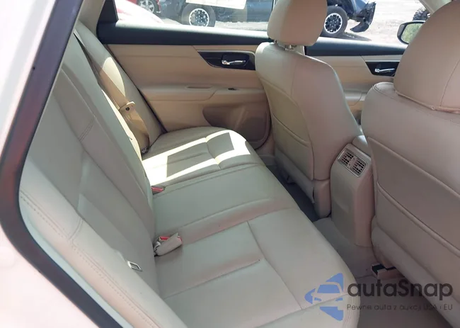 1N4AL3AP2DC137637: 42837925