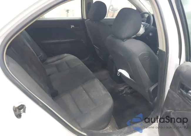 3FAHT0HG9AR426437: 42838117