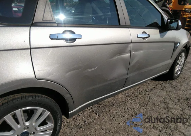 1FAHP35N28W233350: 42838177