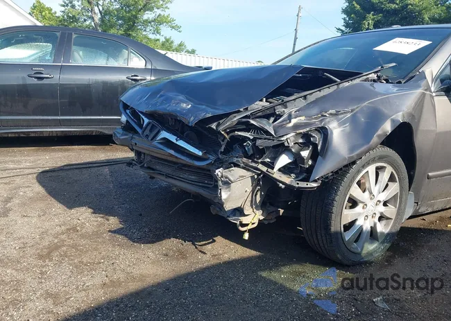 1HGCM66566A014982: 42838233