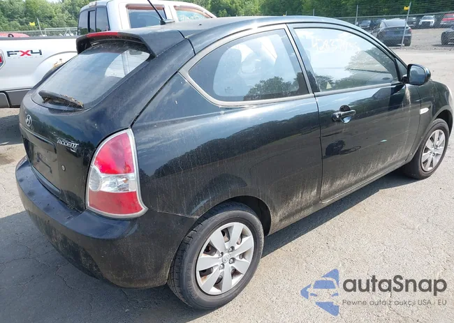 KMHCM3AC2BU187289: 42837459