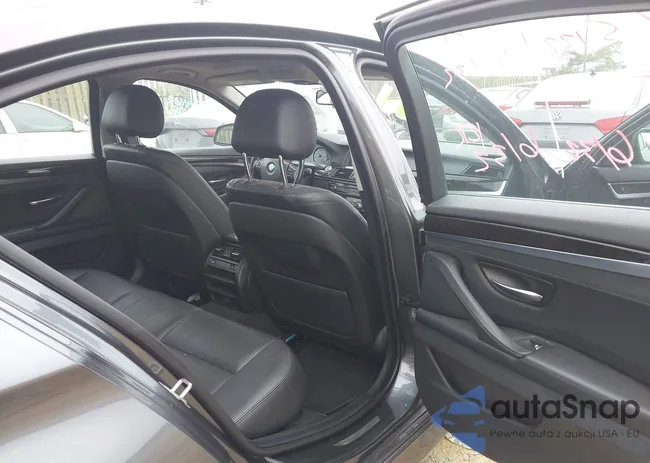 WBA5A7C59FG142864: 42837537