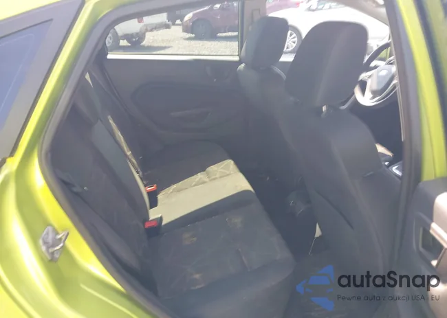 3FADP4BJ9CM153557: 42837612