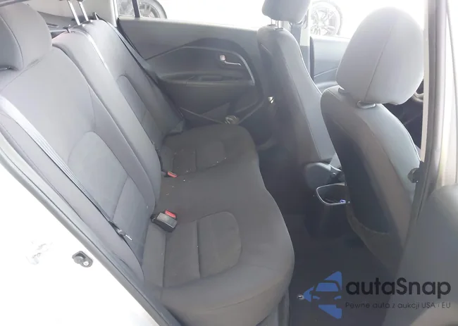 KNADM4A35E6385417: 42838677