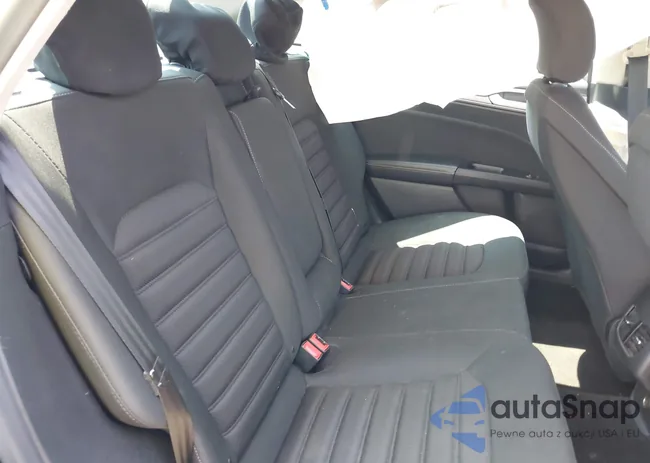 3FA6P0LU4HR373824: 42838820