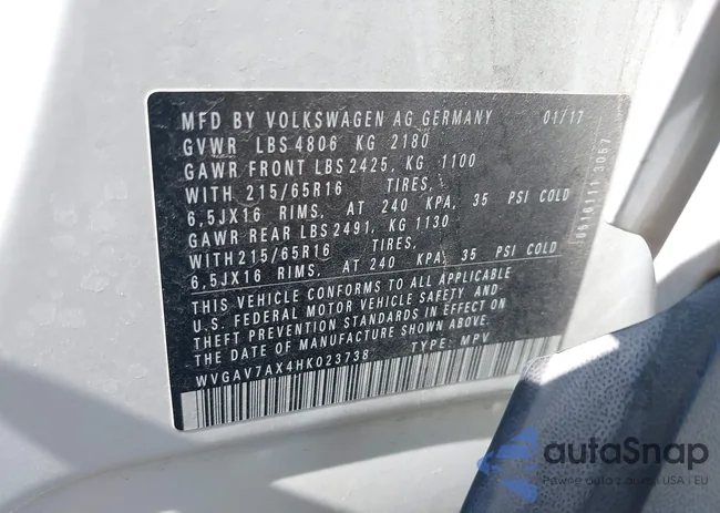 WVGAV7AX4HK023738: 42839879