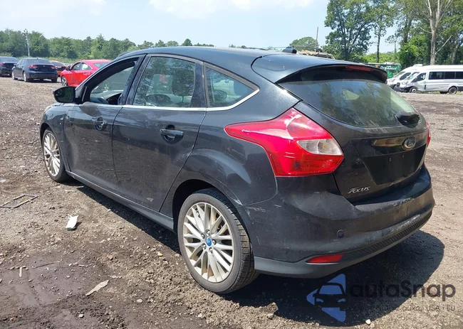 1FAHP3M23CL330896: 42839886