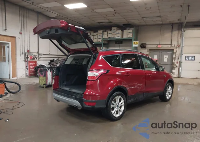 1FMCU0HD2JUB04973: 42840219