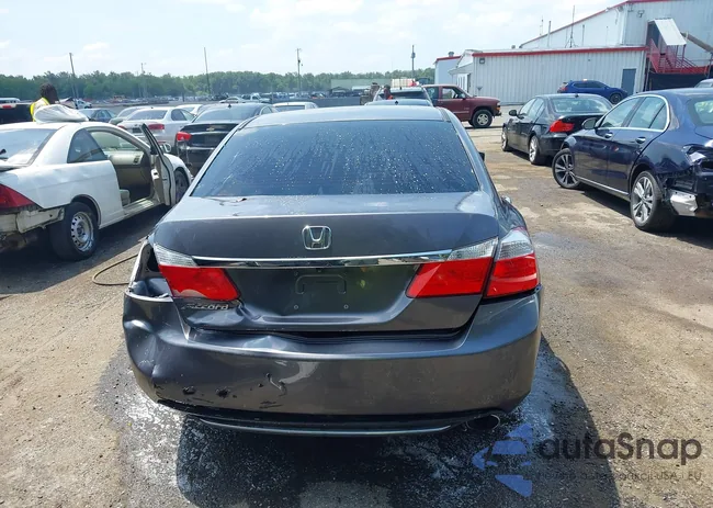 1HGCR2F31FA147853: 42840335