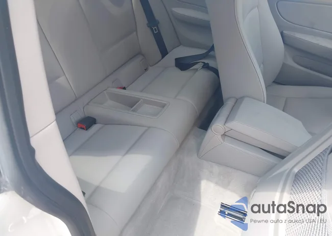 WBAUP7C52CVP23818: 42840355