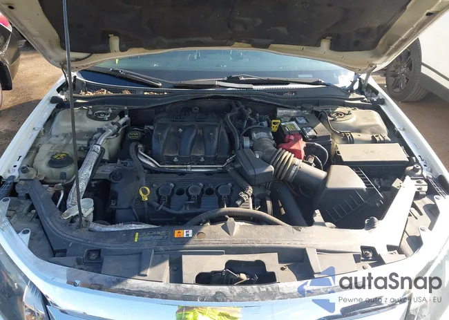 3FAHP0JG8BR176992: 42840375