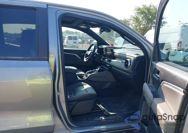 1GCPTFEK1R1137880: 42839472