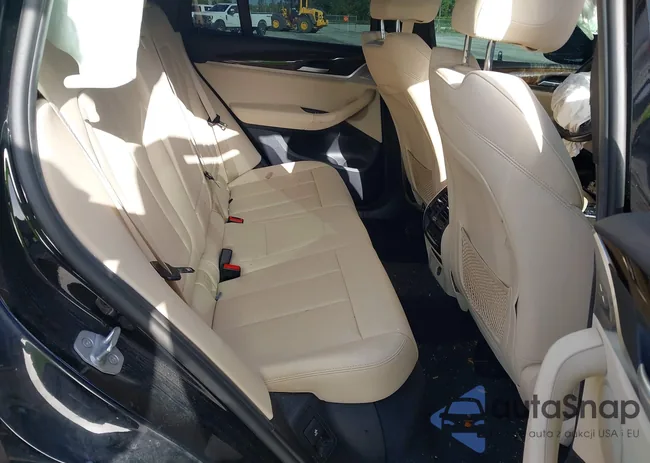 5UXTR9C52JLD63349: 42839727