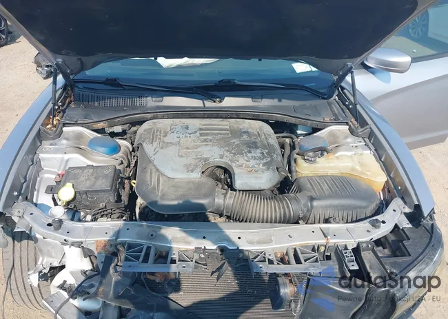 2C3CDXBGXGH272733: 42840853