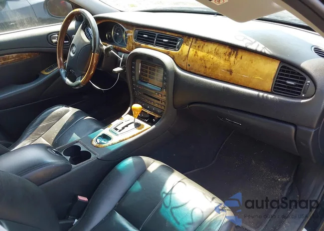 SAJWA01T65FN41625: 42840878