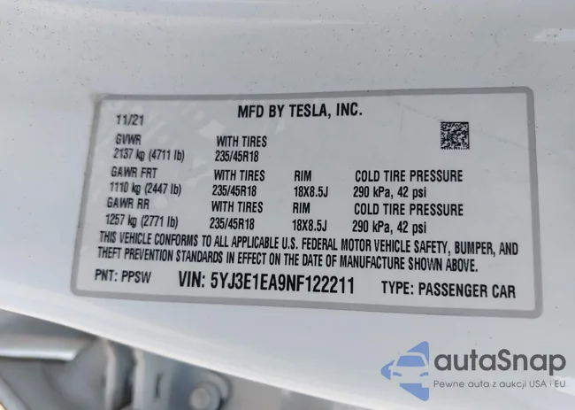 5YJ3E1EA9NF122211: 42841109