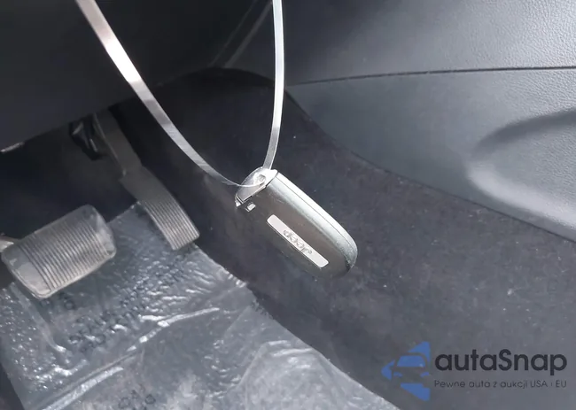 1C4RJFAG4JC272845: 42841408