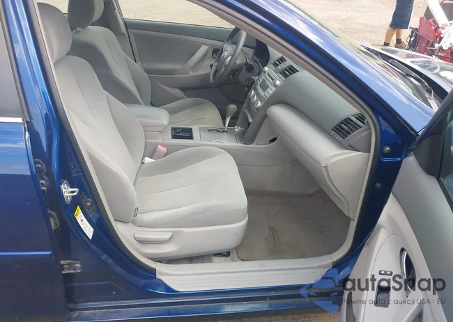 4T1BE46K69U354083: 42840644