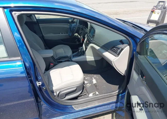 5NPD84LF0JH398526: 42840784