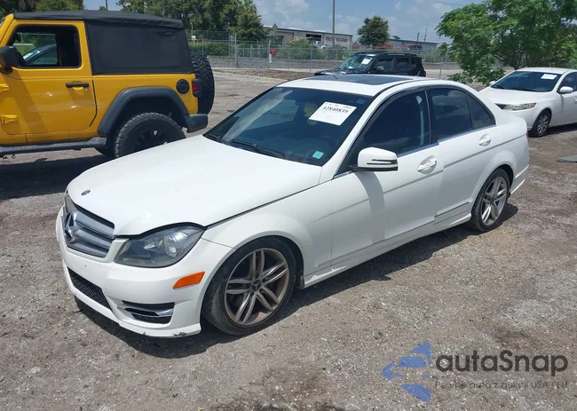 WDDGF8AB4DR267905: 42840839