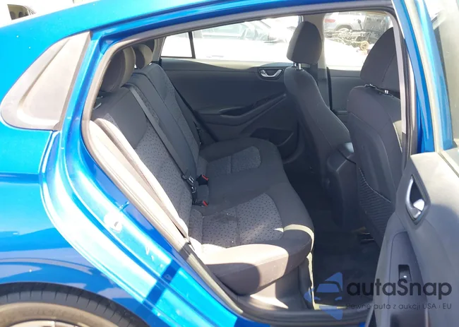 KMHC65LC8HU054550: 42842326