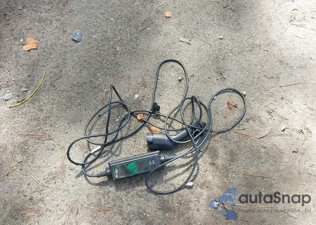 3FA6P0SU7DR247002: 42841753