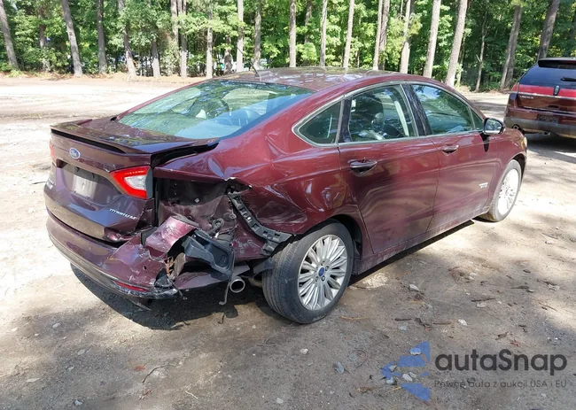 3FA6P0SU7DR247002: 42841753