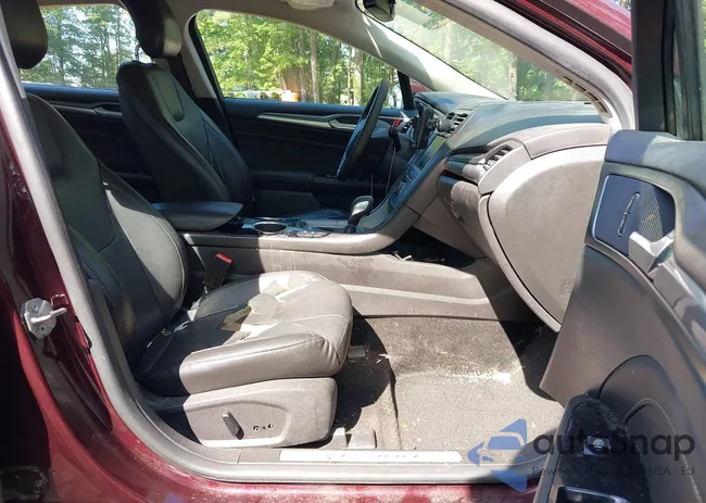 3FA6P0SU7DR247002: 42841753